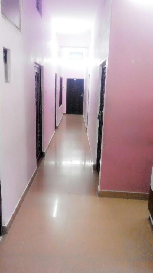 Hotel Pragya International Varanasi Ngoại thất bức ảnh